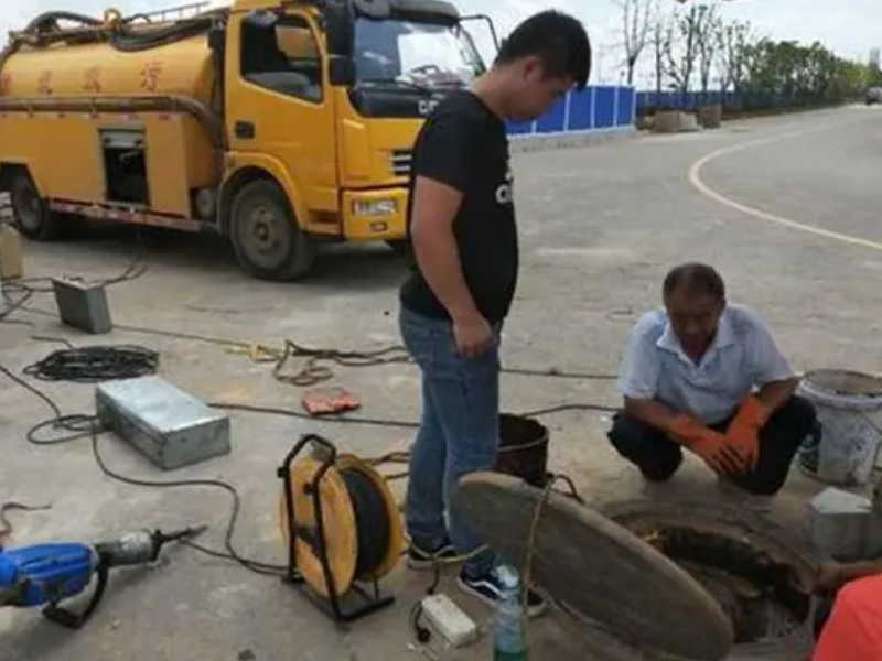 长沙高压清洗车 管道疏通化粪池清理 市政管道清淤