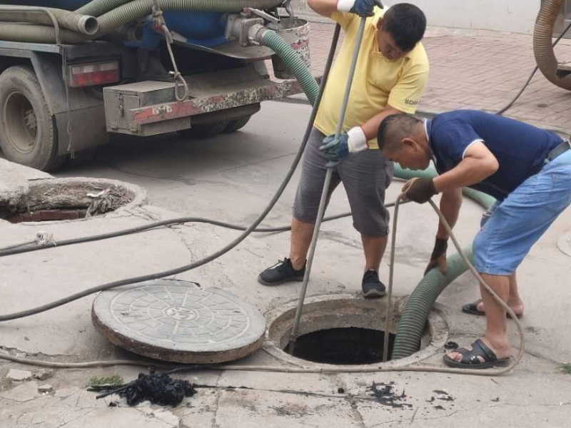 长沙市政管道疏通、市政管道清淤,高压清洗疏通管道