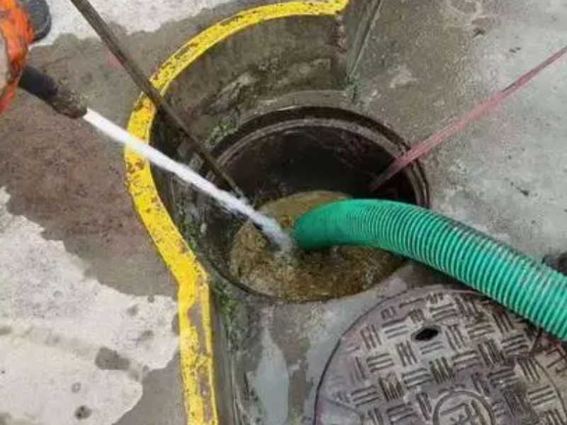 长沙低价疏通,清理粪池,高压车冲洗管道水电维修