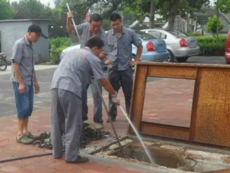 长沙传运管道疏通 清理化粪池 高压车疏通管道