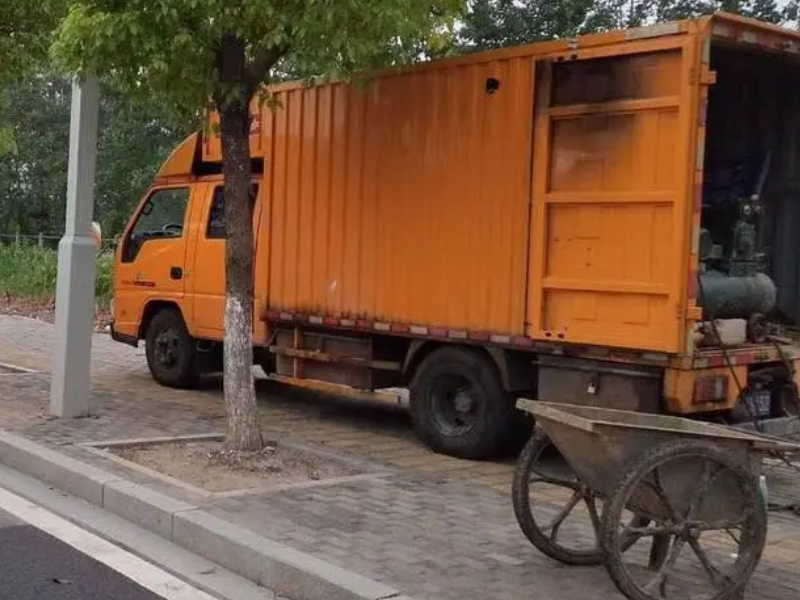 长沙低价疏通,清理粪池,高压车冲洗管道水电维修