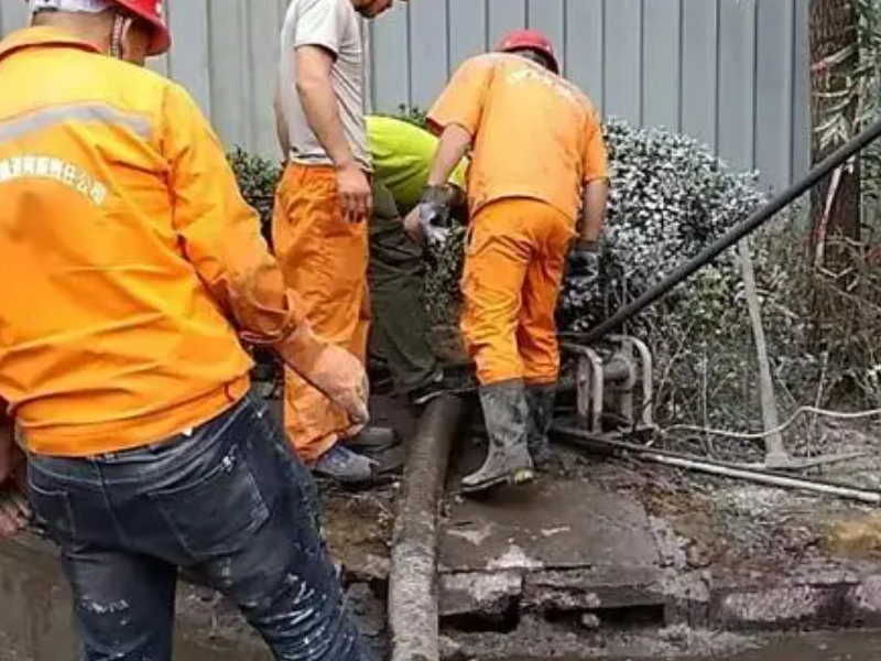 手机掉厕所了怎么捞 长沙专业师傅帮你捞